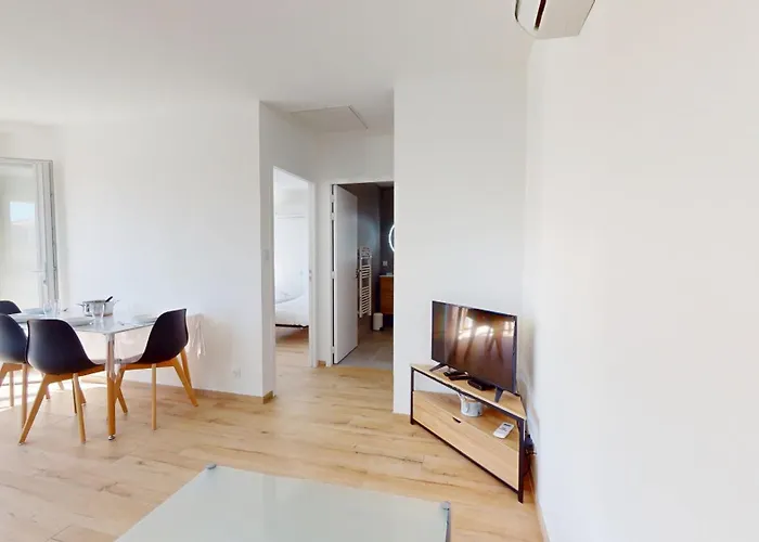 La Petite Vague Nyaraló