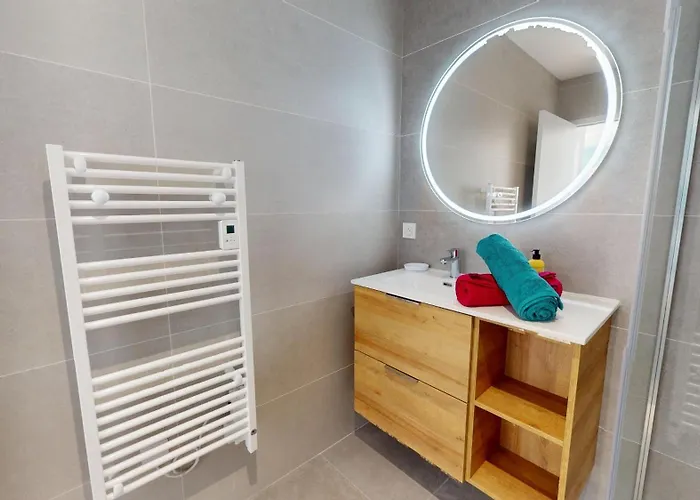 La Petite Vague Nyaraló *