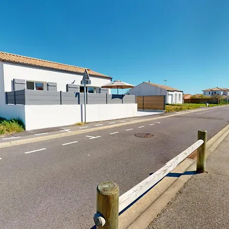Holiday home La Petite Vague