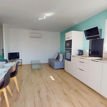 La Petite Vague Holiday home